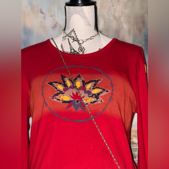 Vintage Y2K maternity collection, red graphic jersey knit top - Picture 3 of 12